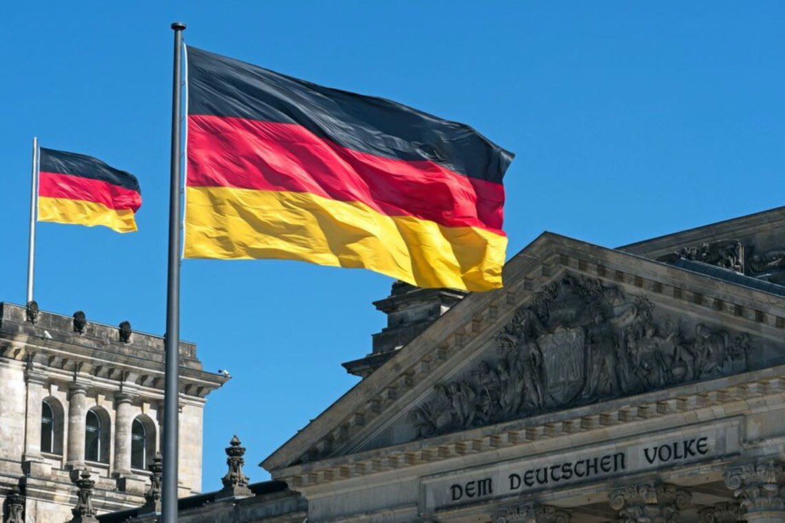 Russia Pressuring German Defense Companies, Says FRG Intel Chief