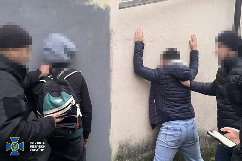 Detained RF agents who exploded device near Zhytomyr police precinct