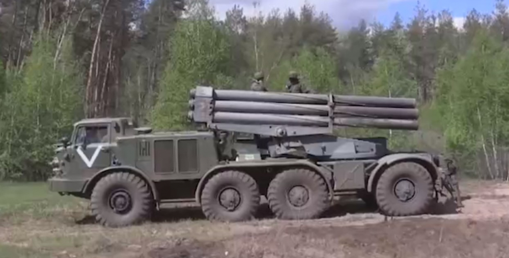Russia attacks Snovsk in Chernihiv Oblast