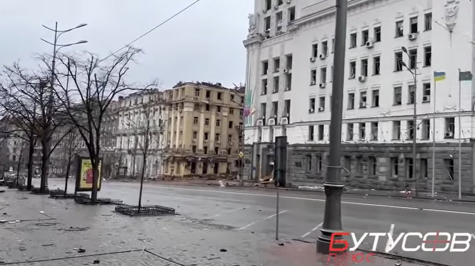 Censor.NET editor films bombing in Kharkiv