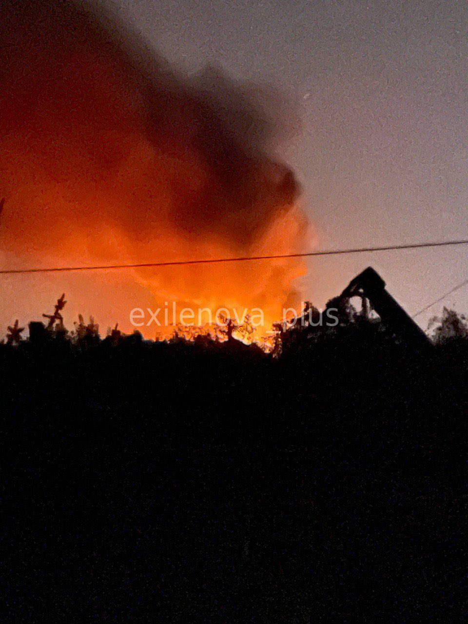Substation in Makiivka ablaze
