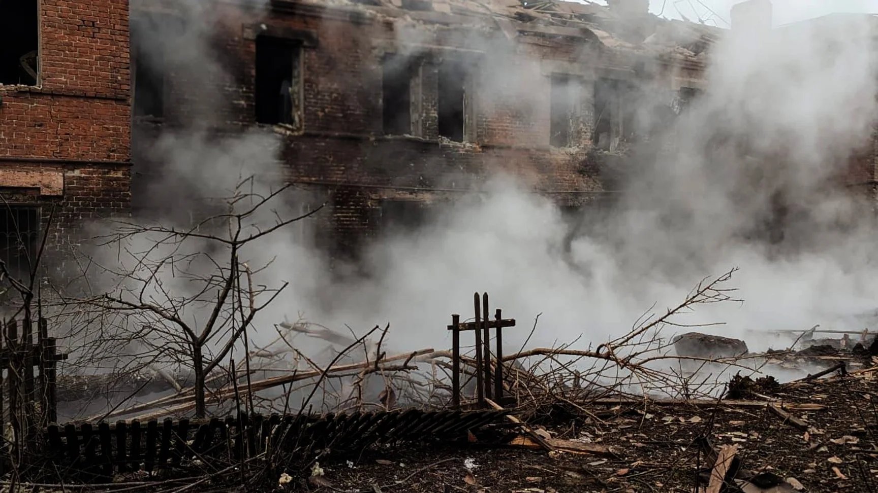 Russian missile strike on Kryvyi Rih leaves five injured