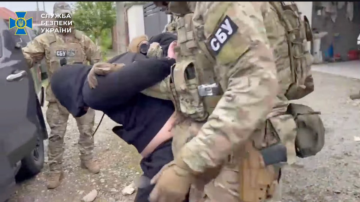 Ukraine arrests Hungarian spy ring plotting incursion