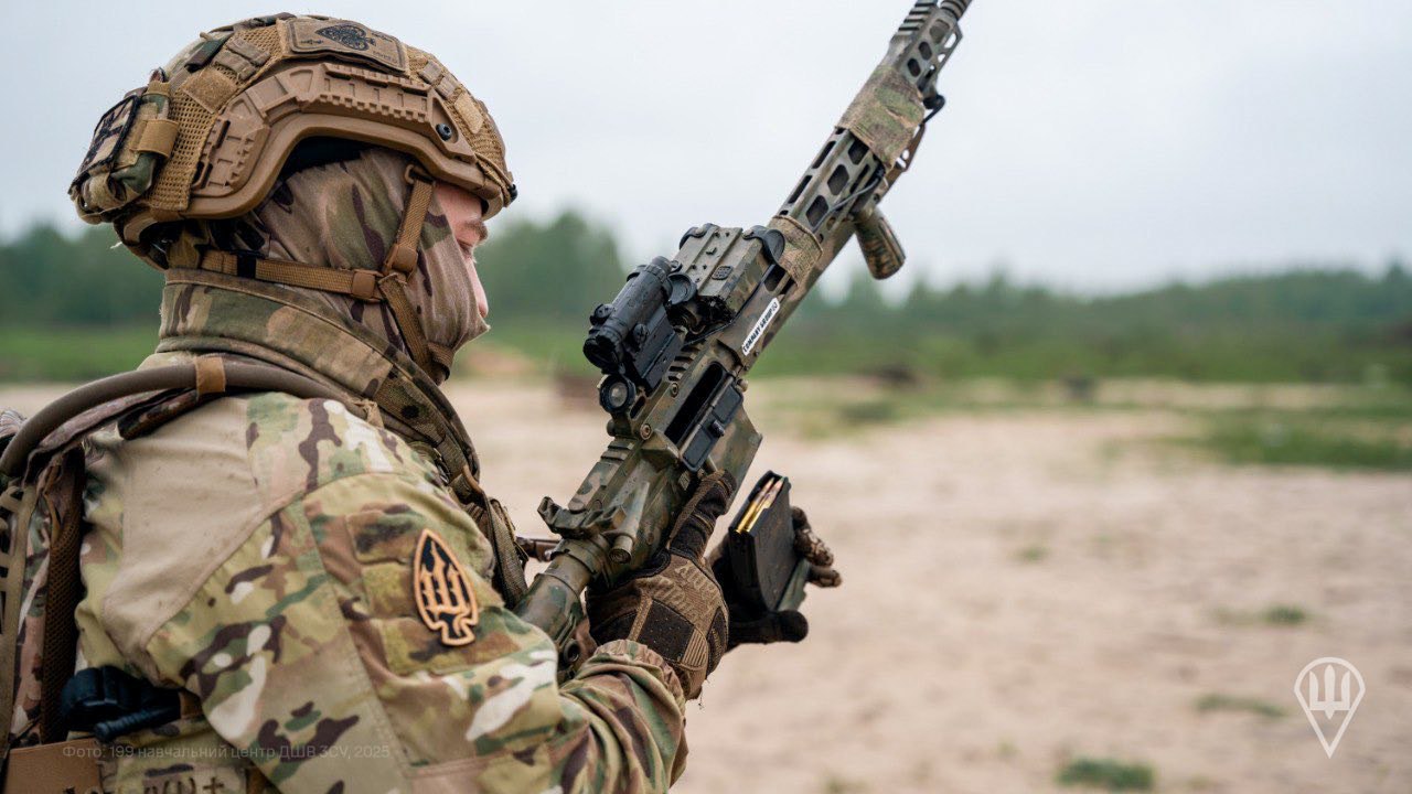 Where others stop, Ukrainian paratroopers begin their work