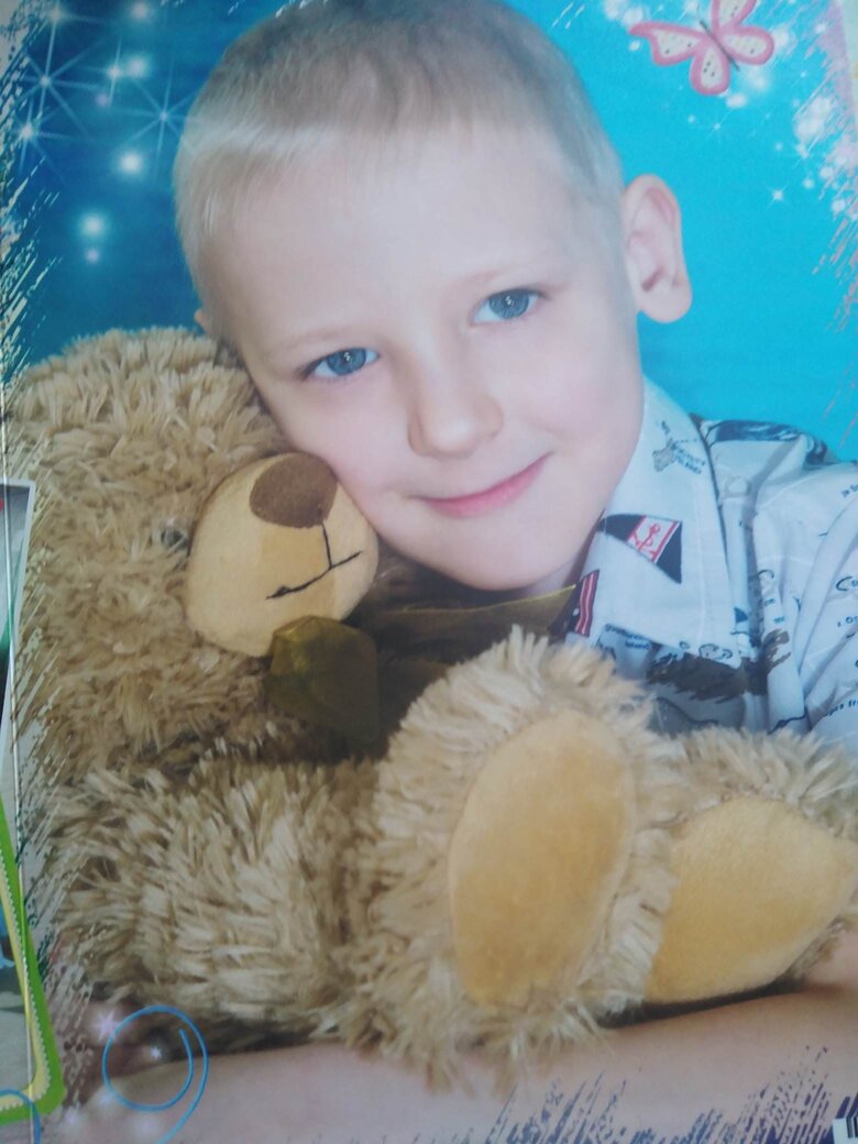 Diary of a 9-year-old schoolboy about the war: lost dogs, grandmother, and Mariupol