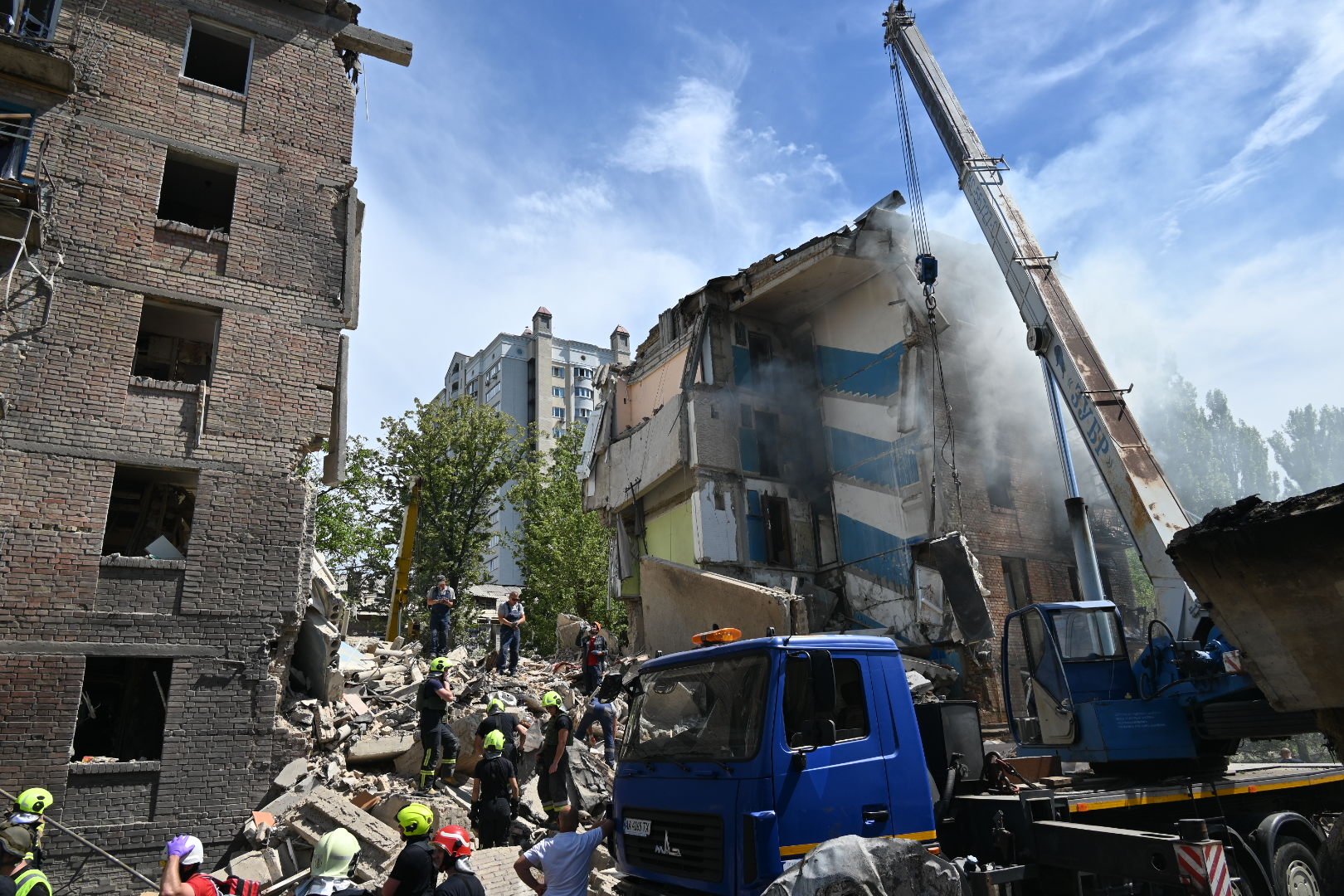 Bodies of two more women recovered from ruins