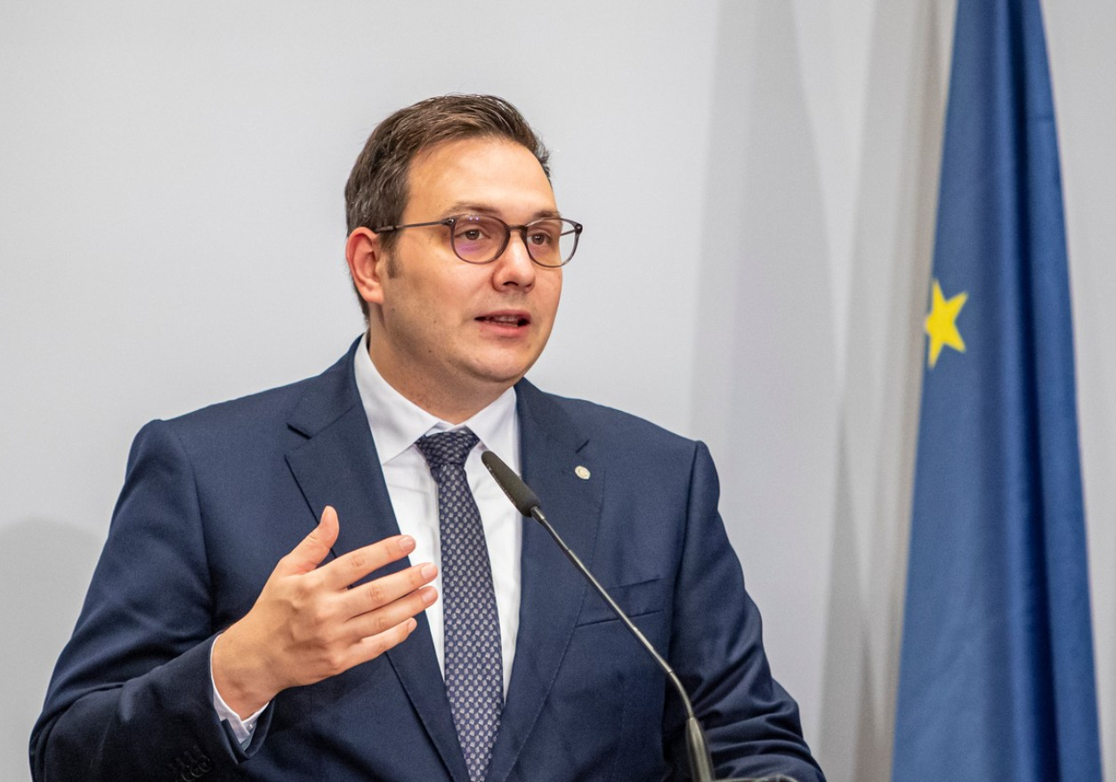 Ukraine must not slow down reforms