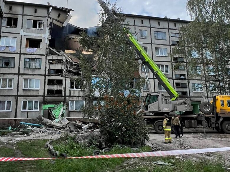 Russians strike house in Donetsk with Shahed drone