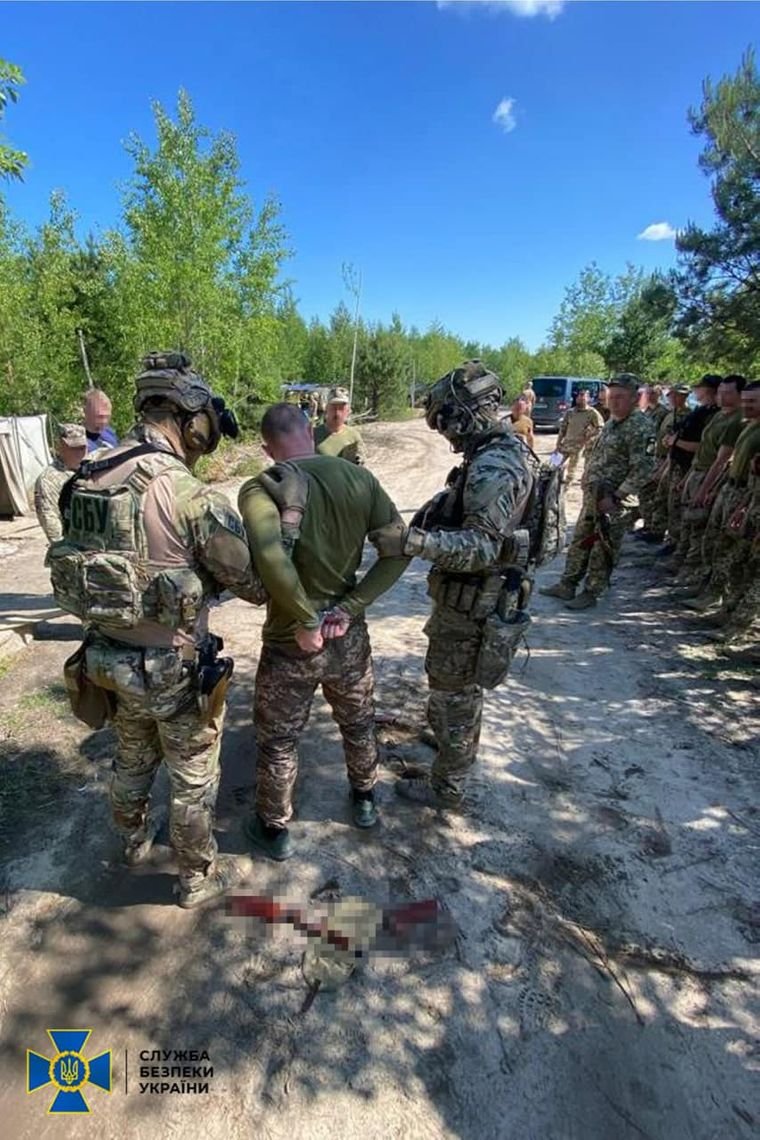 Former DPR militant detained trying to join Ukraine’s Armed Forces