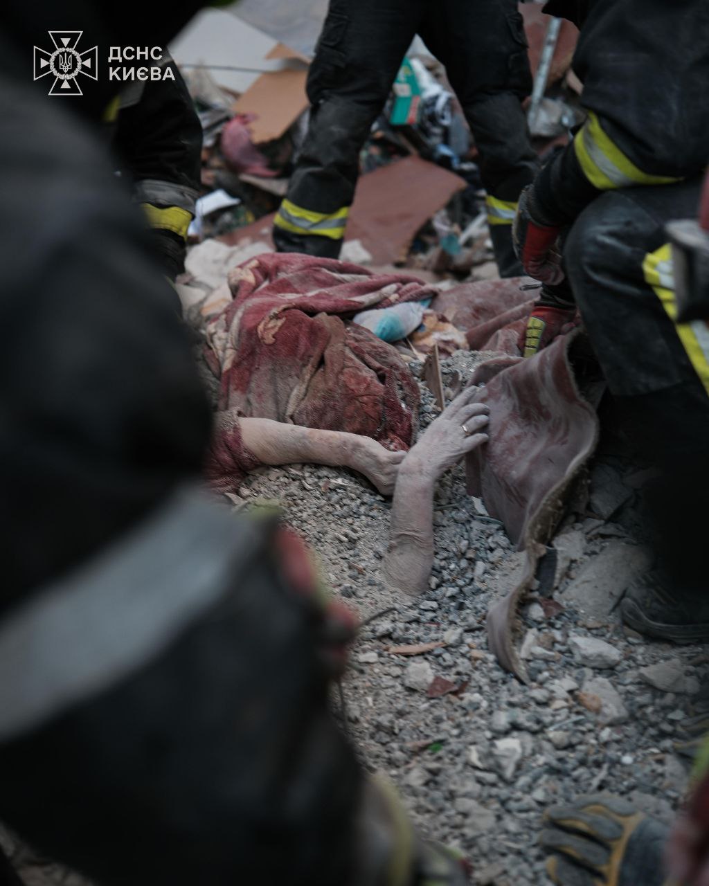 Search and rescue complete after Russian attack in Kyiv