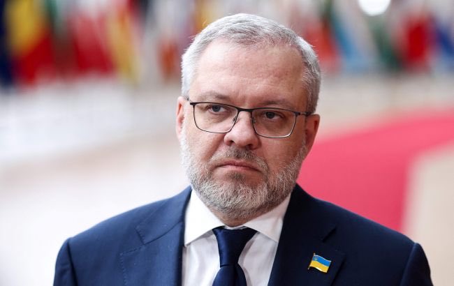 Galushchenko interrogated at NABU, accompanied by lawyers