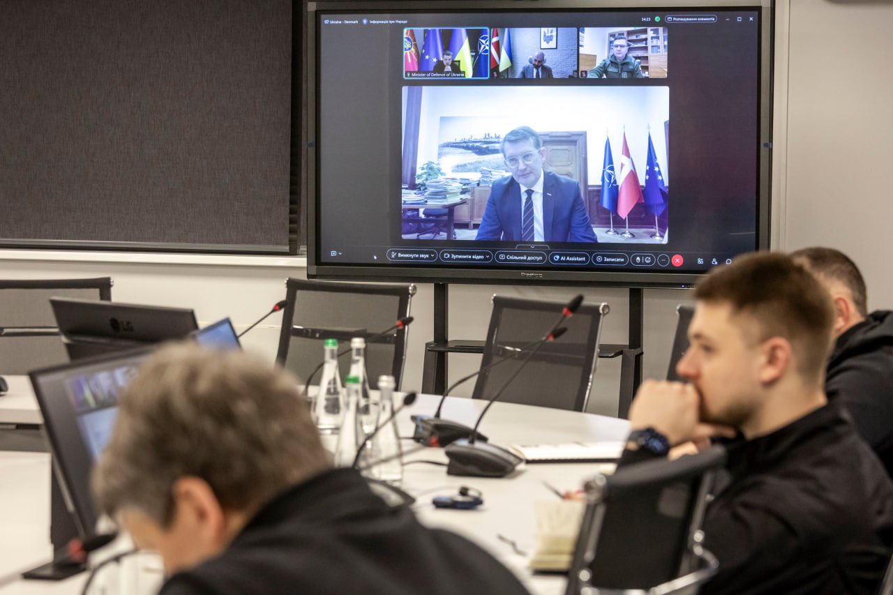 Strengthening cooperation on F-16 munitions and Patriot systems