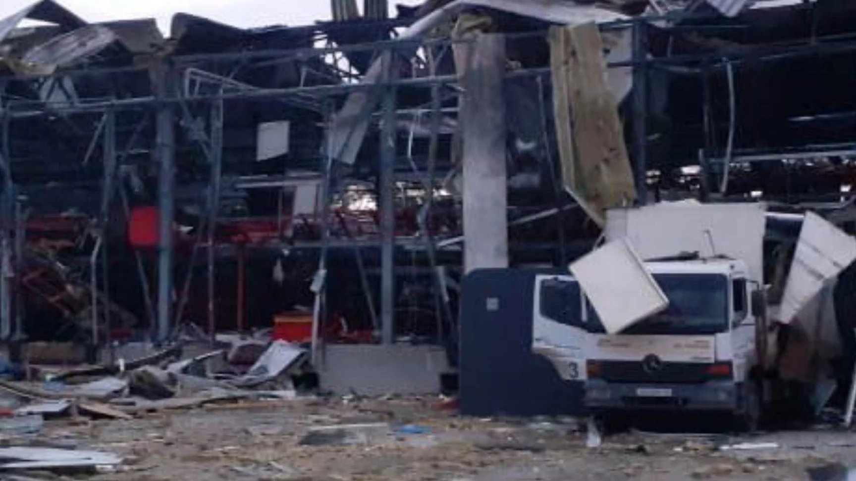 Russian drone strikes Nova Poshta terminal in Sloviansk