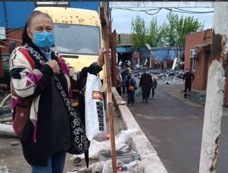 200 decomposed bodies found in Mariupol basement during debris removal