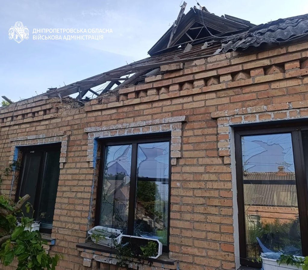 Dnipropetrovsk region under shelling: two wounded, destruction