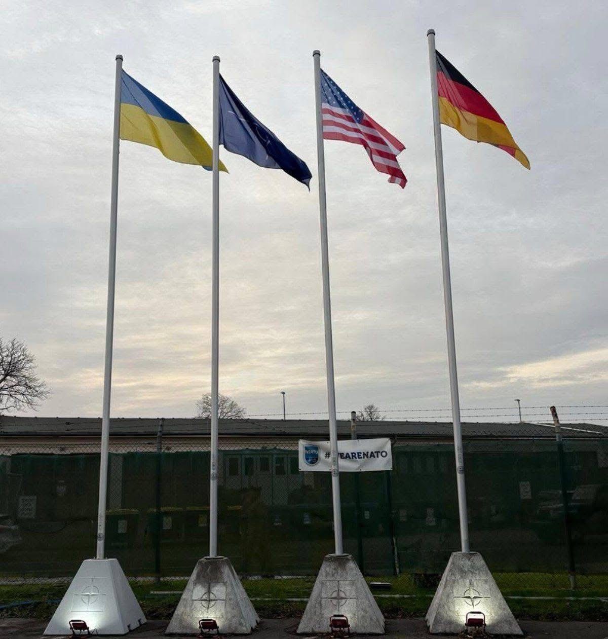 Flag of Ukraine raised on Armed Forces Day