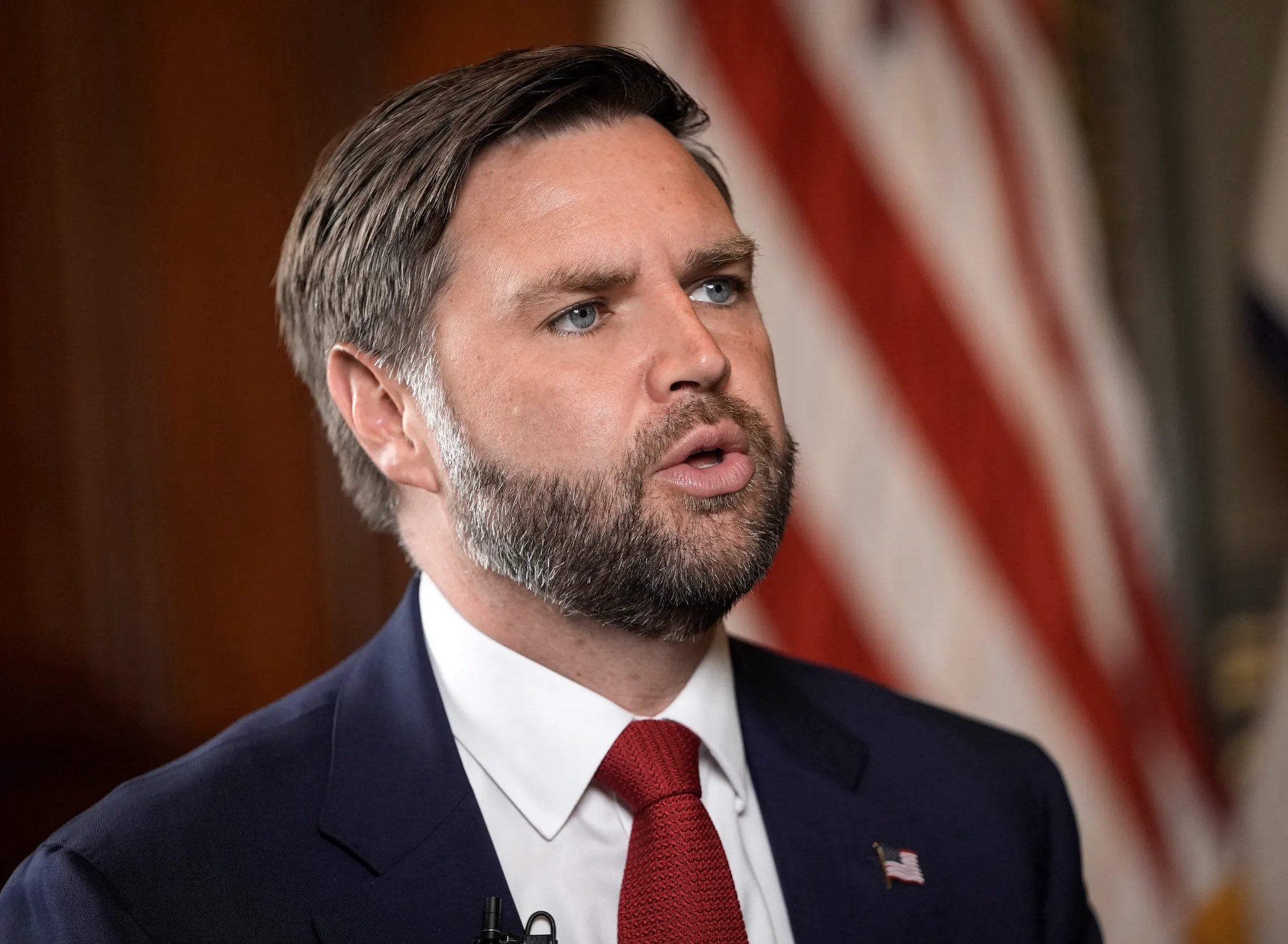 Vance Leads Urgent US Team to Islamabad for Iran Talks