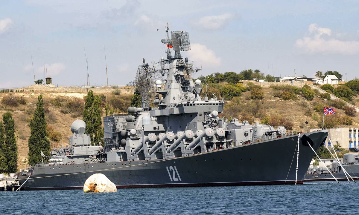 Moskva nearly decommissioned, hastily reinstated in disrepair for invasion