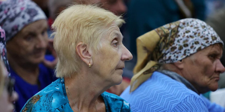 Residents of Kursk region evacuated to Crimea