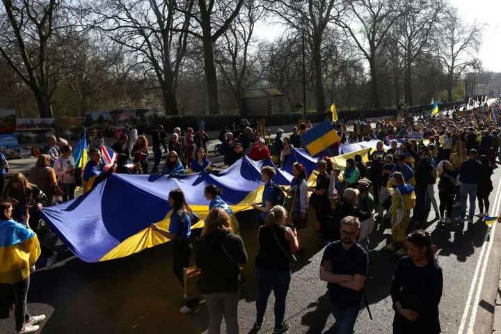 Massive London rally supports Ukraine amid suffering