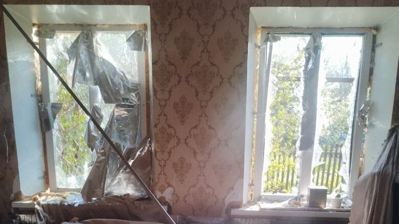 Russian drone and artillery strikes on Dnipropetrovsk region: one injured, buildings and cars damaged