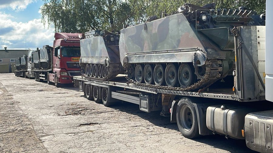 Lithuania hands Ukraine another military aid package