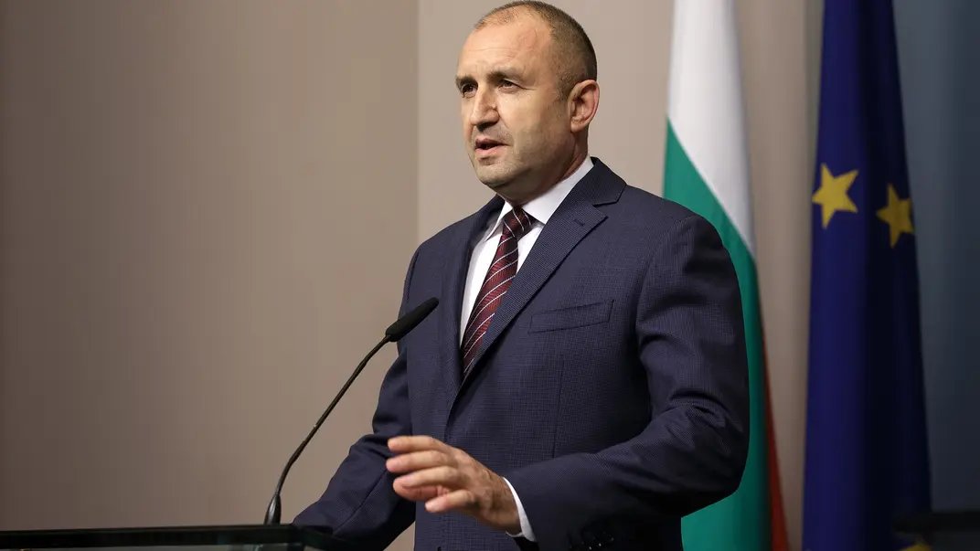 Radev declines to lead NATO summit delegation