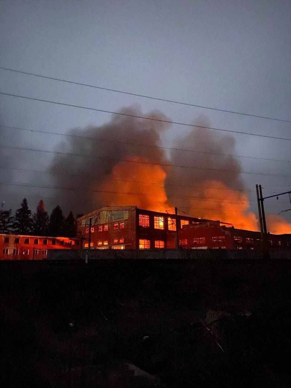 Russia strikes Hrebinka railway depot, a key junction between Kyiv and Poltava.