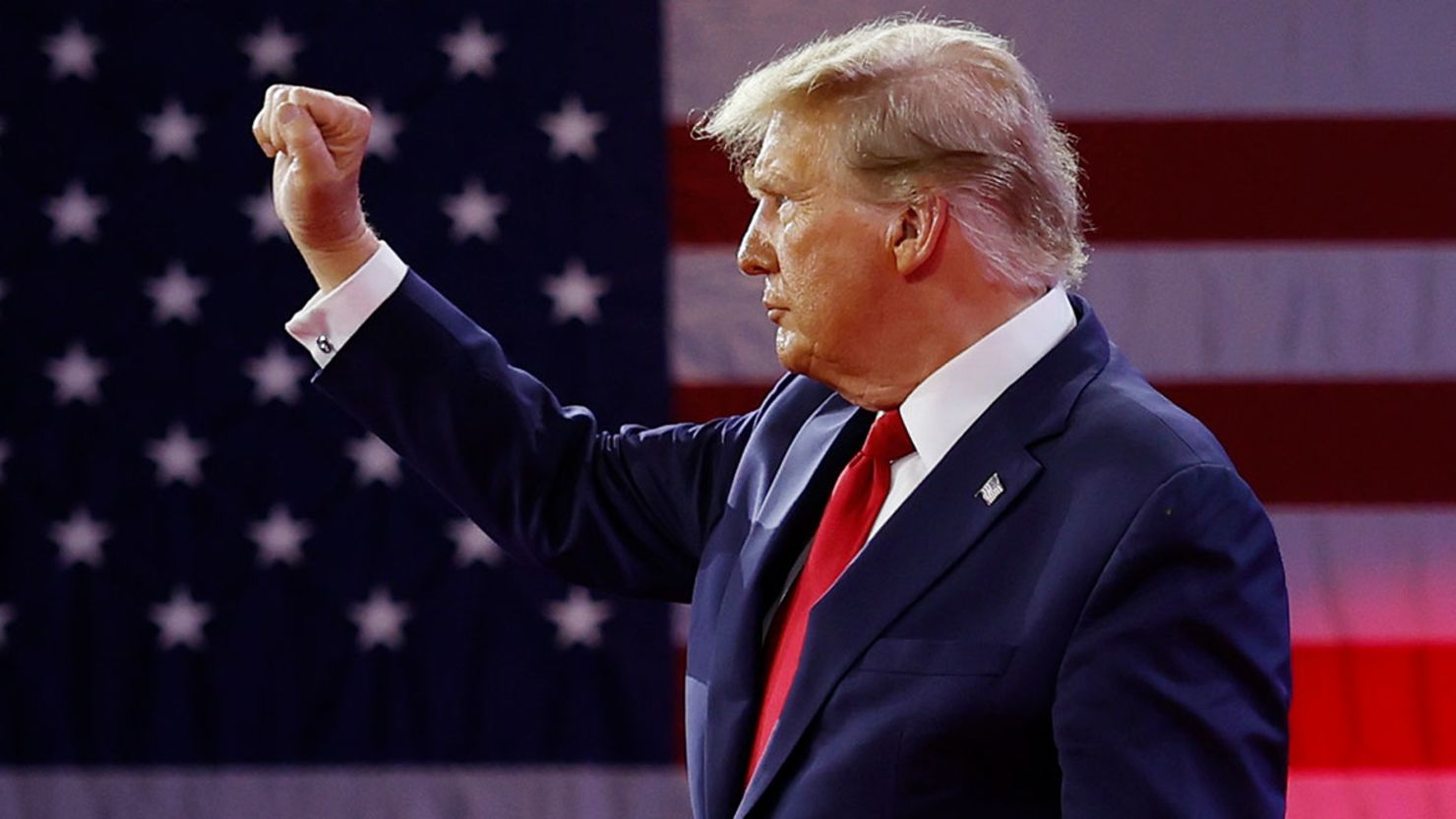 Trump claims US should withdraw from Ukraine war, Europe will continue support