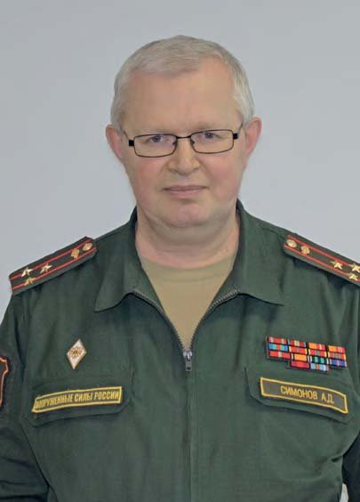 Electronic warfare chief Simonov attacked, likely by electronic means, despite his role.