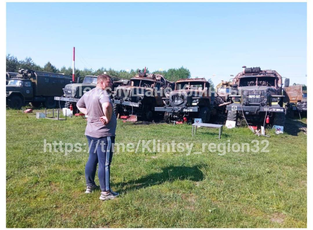 Fire destroys military trucks near Klintsy, Ukraine war context