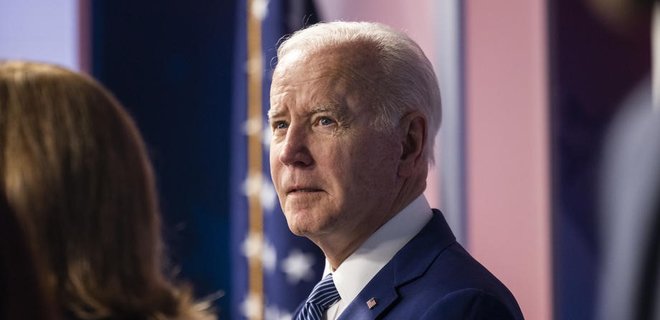 Biden accuses Putin of trying to erase Ukrainian culture