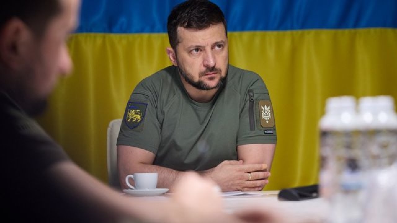 Zelensky discusses strikes beyond front line and missile supplies