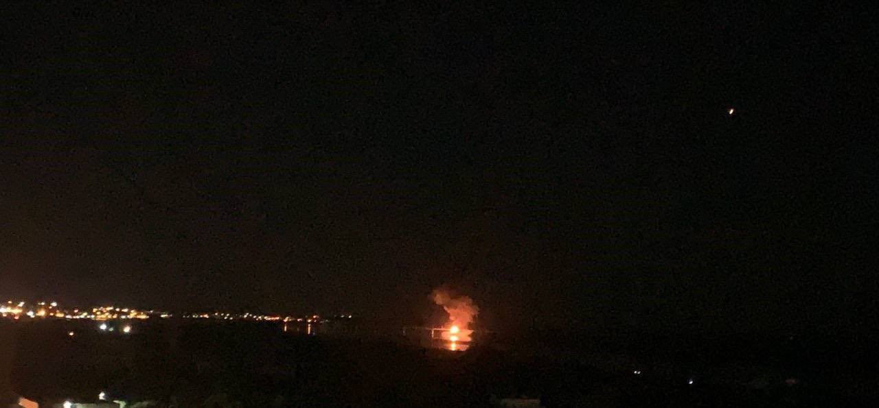 Explosions on the Antonovsky bridge near Kherson
