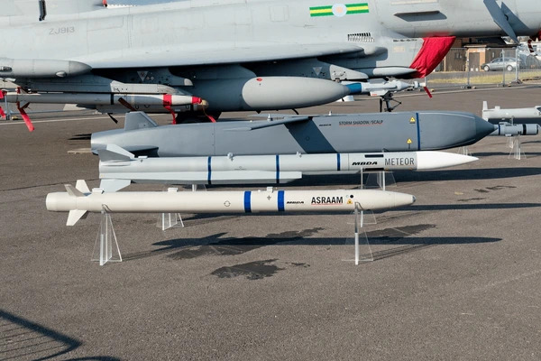 Using frozen Russian assets: Ukraine will receive 350 UK-made missiles for air defense