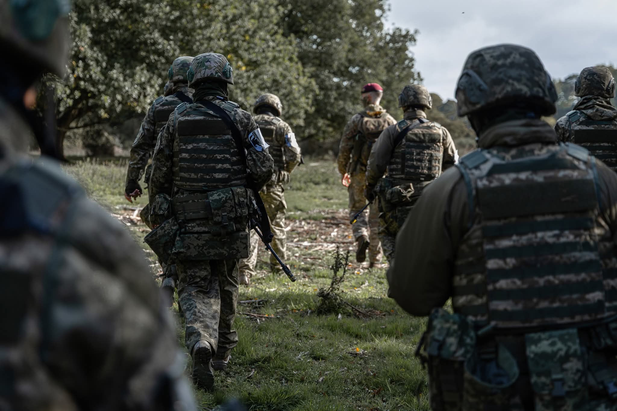 British instructors train Ukrainian troops
