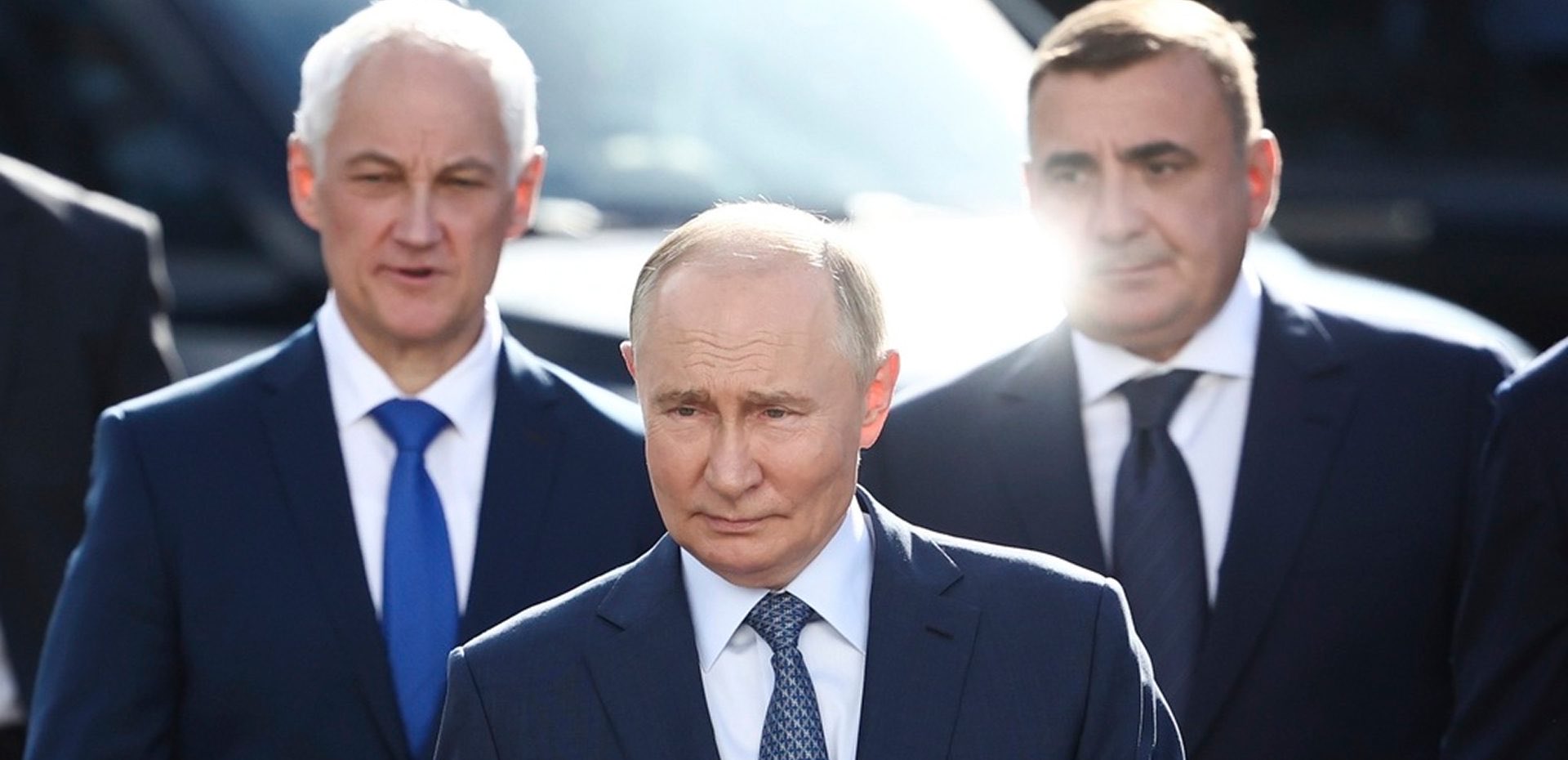 Russia’s Fragile Economy Contrasts With Growing Military Edge