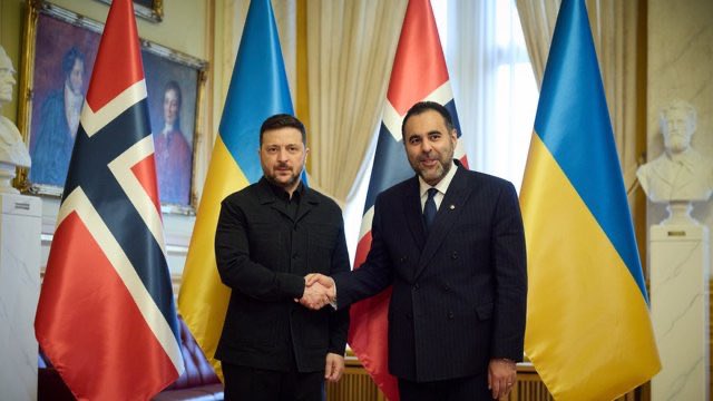 Zelensky Discusses Special Tribunal for Russian Crimes with Norway