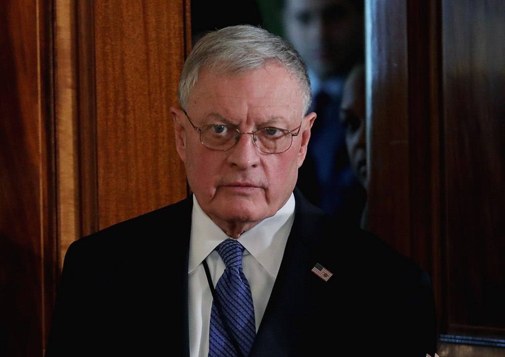 Kellogg to Peskov: Russia cannot keep stalling by bombing Ukraine (12 words max)
