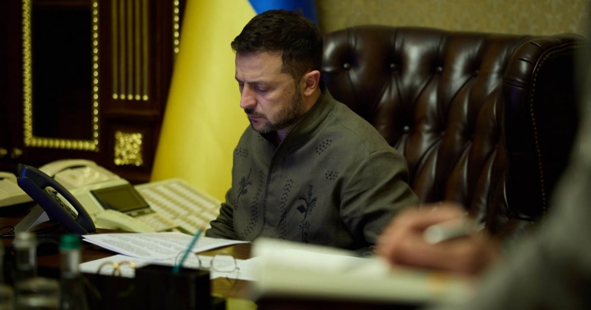 Zelenskyy dismisses three deputies, appoints two as ministers