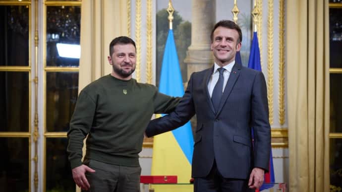 Zelensky to Visit France on June 6 for Talks with Macron