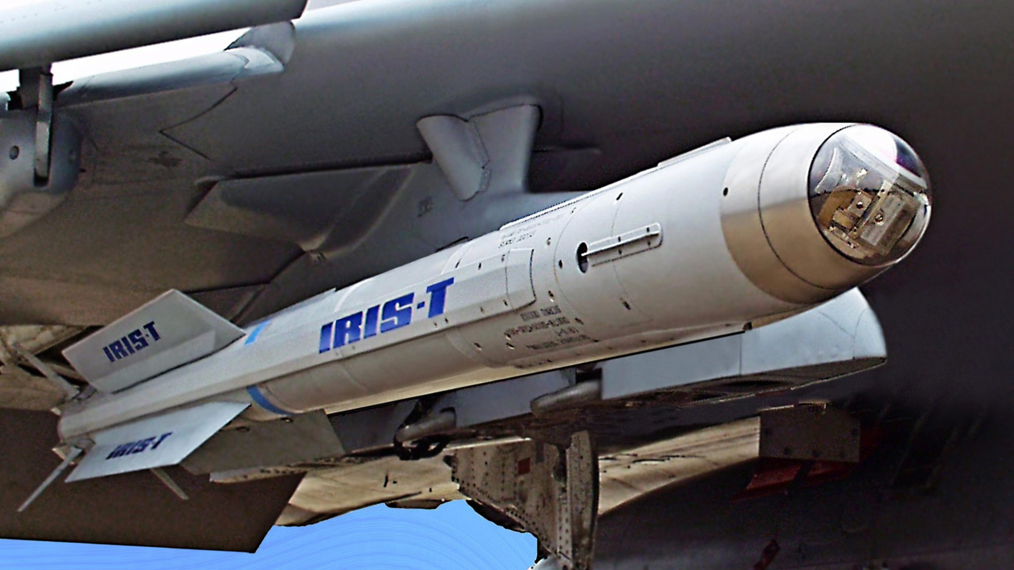 Ukraine to receive 60 IRIS-T missiles from Germany