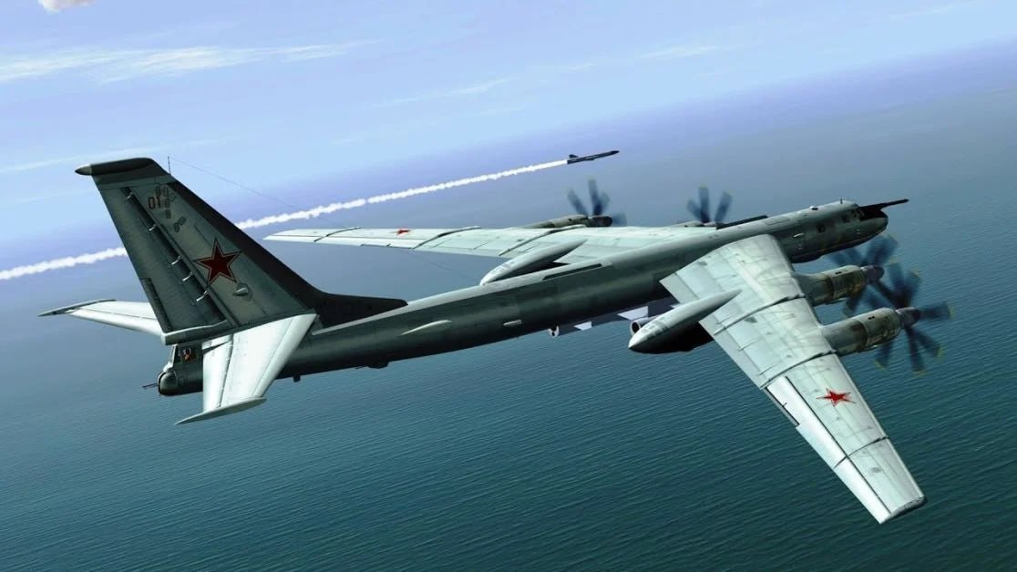 Two Tu-95MS bombers spotted departing