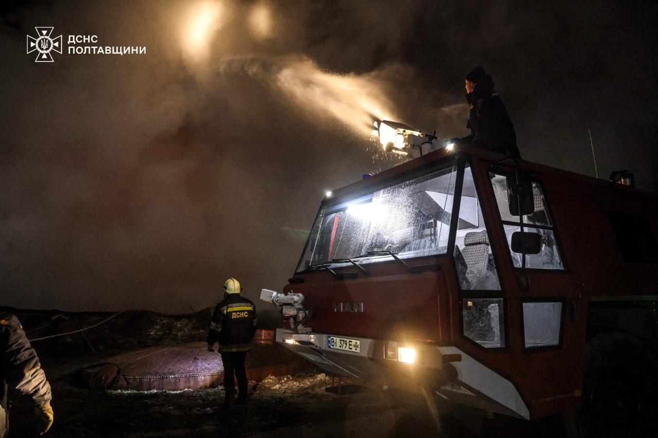 Zelenskyy: Russian missile attack with 300 drones detected