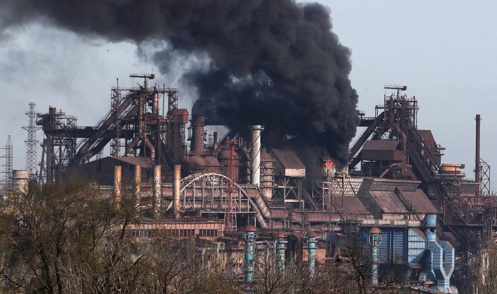 Russian occupiers shell Azovstal plant with 35 air strikes