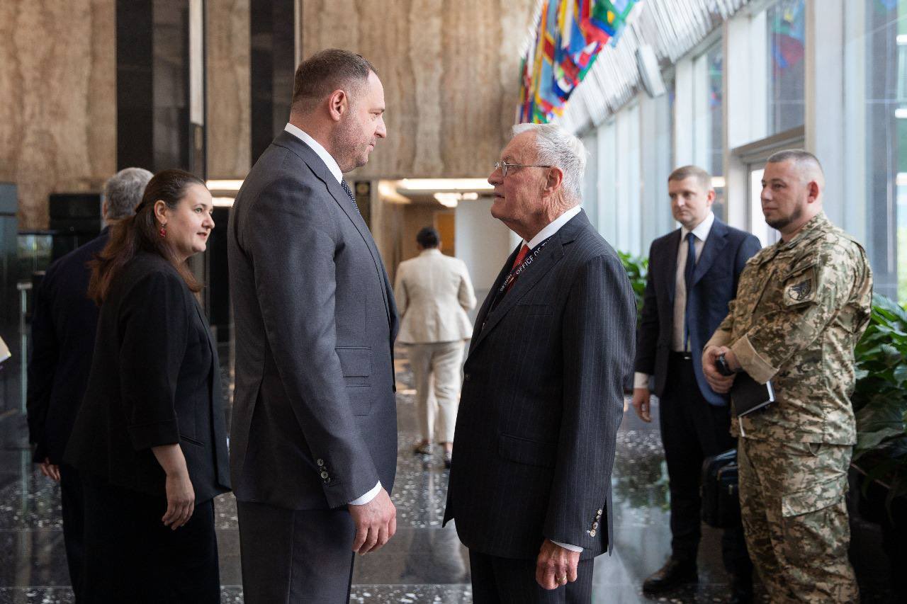 Zelensky seeks U.S. support to fight Russian invasion