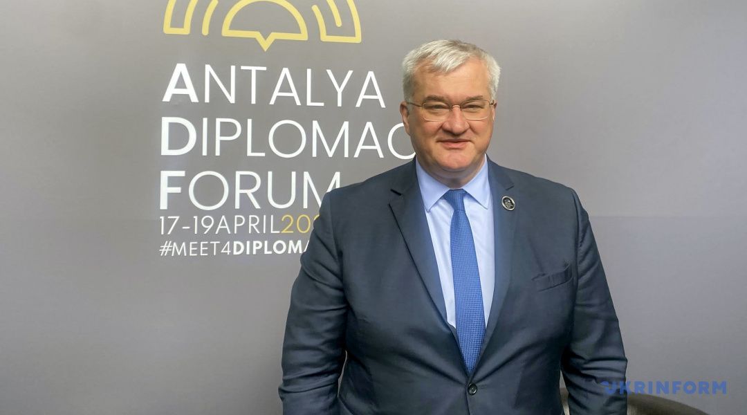 Ukraine Proposes Four-Way Summit with Putin in Turkey
