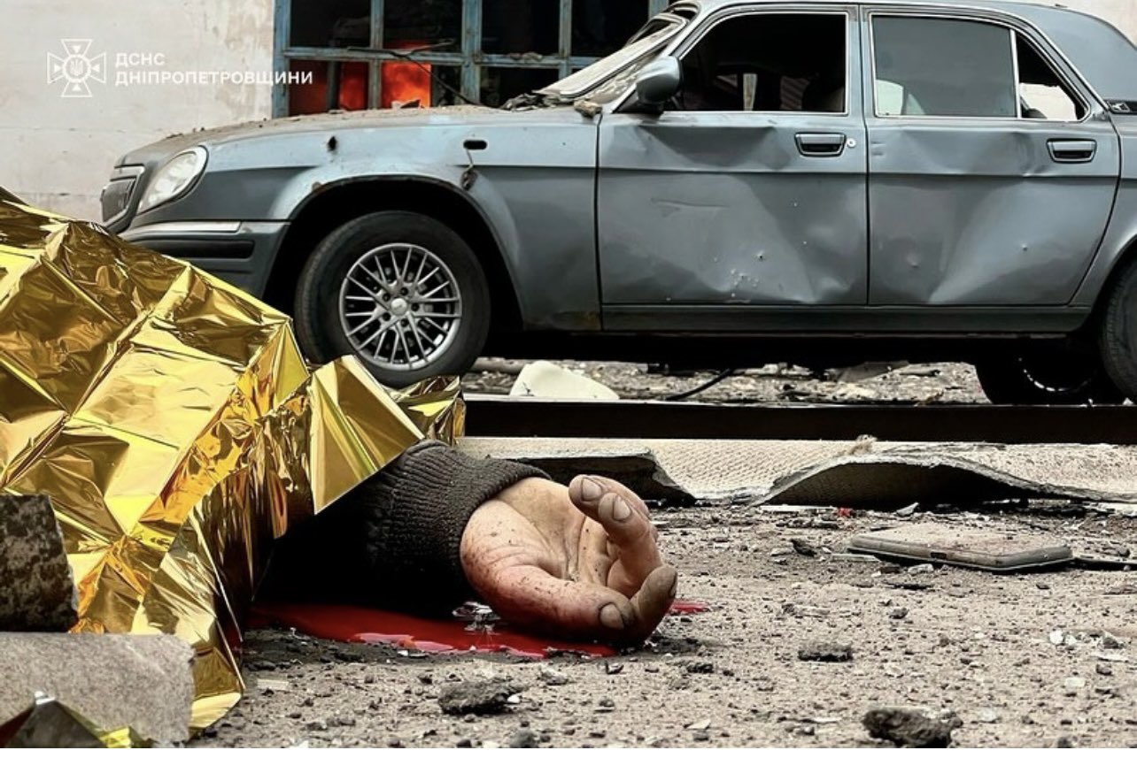Deadly missile strike in Kryvyi Rih kills 4