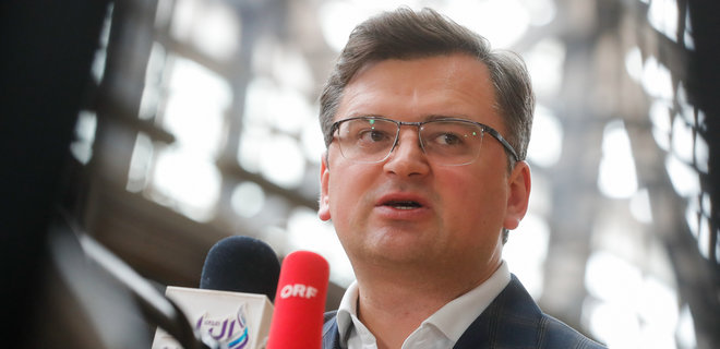 Kuleba urges faster heavy weapons deliveries