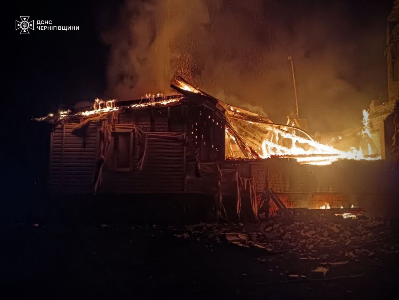 Russian forces attacked Chernihiv region: fires, injuries